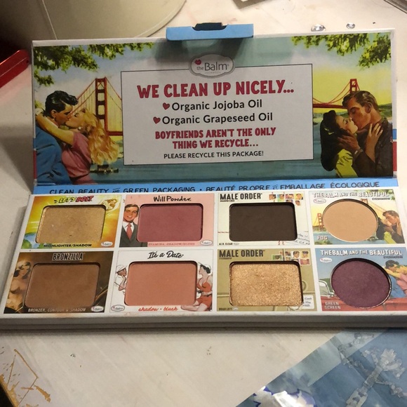 Balmbina eyeshadow pallet - Picture 3 of 3